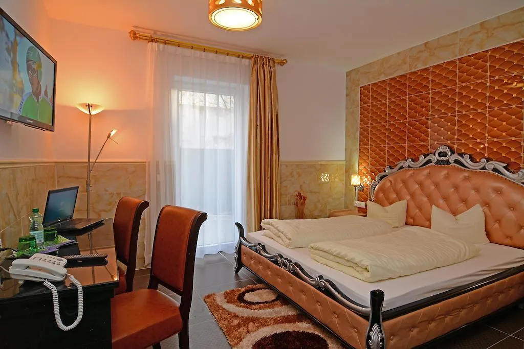 Hotel Buona Vita Salzburg 3*,